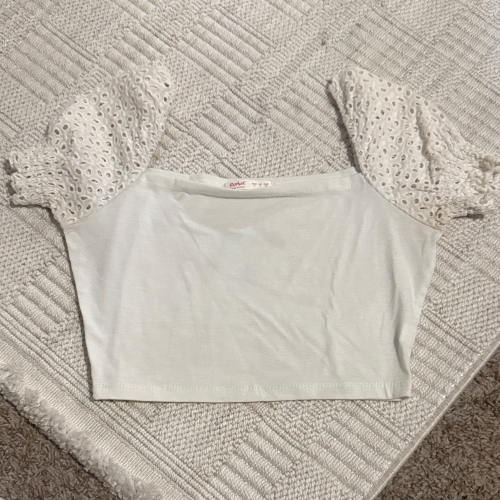 White Eyelet Puff Sleeve Crop Top